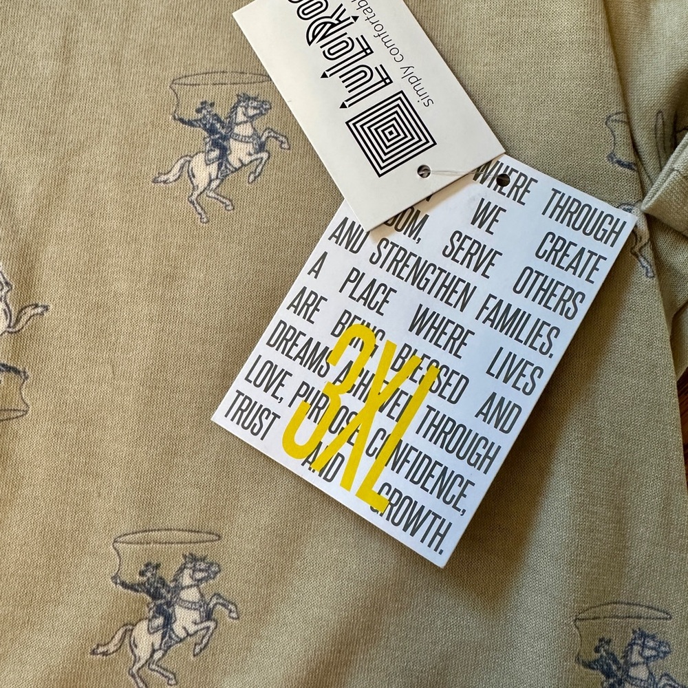 LulaRoe Christy V-Neck Short Sleeve Top in tan with cowboy & horses 3X NWT - Picture 9 of 9